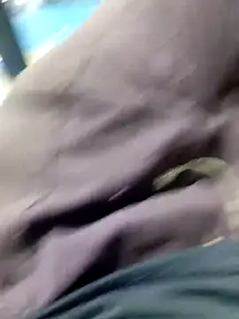 Snapshot of safadinhoo007 chatting on 29, 10, 2025 safadinhoo007 online show from 29, 10, 2025