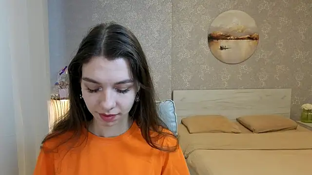 Snapshot of KellyShines chatting on 4, 5, 2026 KellyShines online show from 4, 5, 2026