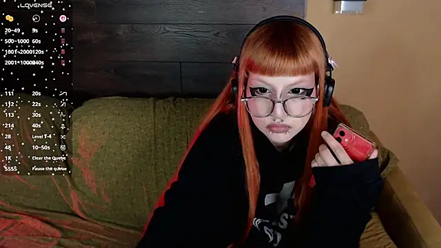 mia  yui online show from 23, 3, 2026