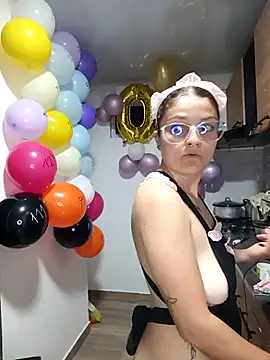 stivenlujan69 online show from 20, 10, 2025