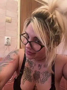 Princess-Jasmine07 online show from 27, 3, 2026