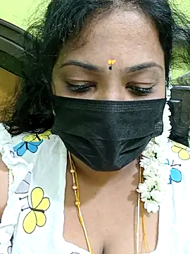 Snapshot of Tamil_Mithra chatting on 24, 7, 2026 Tamil Mithra online show from 24, 7, 2026