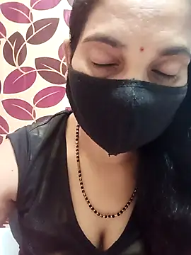 Snapshot of Payal-001 chatting on 28, 9, 2025 Payal-001 online show from 28, 9, 2025