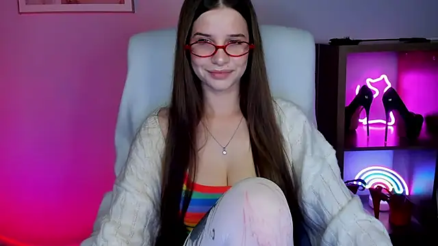 Snapshot of LuxMaya chatting on 22, 7, 2026 LuxMaya online show from 22, 7, 2026