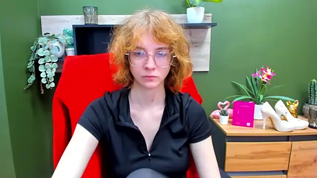 juicyPenny online show from 4, 11, 2025