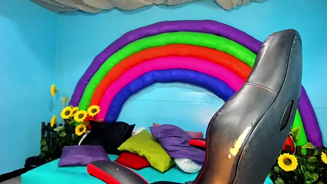 Dahlia Moss online show from 14, 1, 2026