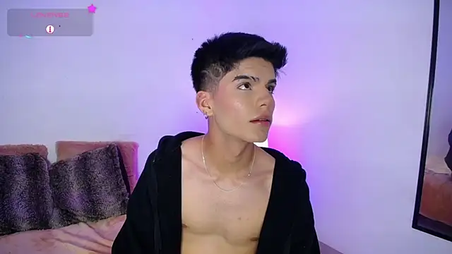 Dulcey  online show from 12, 11, 2025