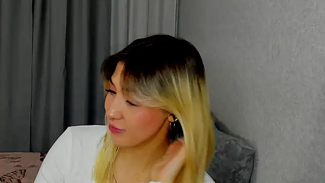 Bella svon online show from 21, 9, 2025