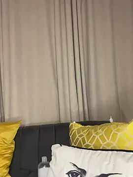 prettydollyy online show from 8, 7, 2026