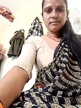 Cutreet online show from 15, 9, 2025