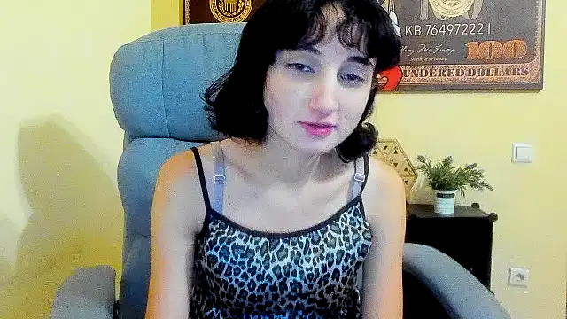 Marri-Stella online show from 10, 11, 2025