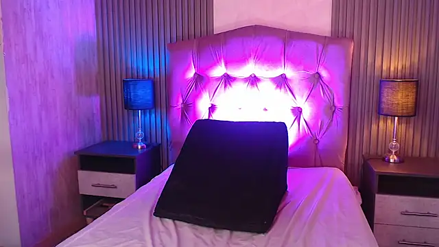 Bonnali lune online show from 12, 2, 2026