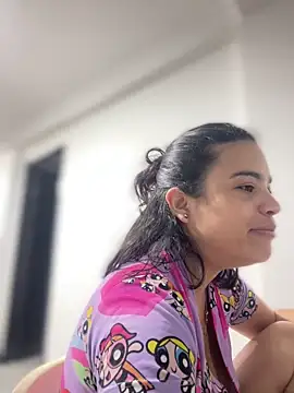 Snapshot of JuanitaMore01 chatting on 26, 9, 2025 JuanitaMore01 online show from 26, 9, 2025