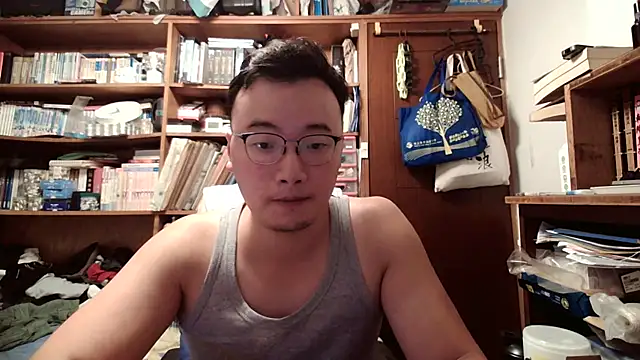 Snapshot of kk1m13 chatting on 6, 8, 2026 kk1m13 online show from 6, 8, 2026
