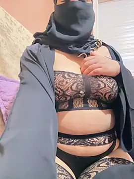 Snapshot of _Laiali_ chatting on 7, 11, 2025 Laiali online show from 7, 11, 2025