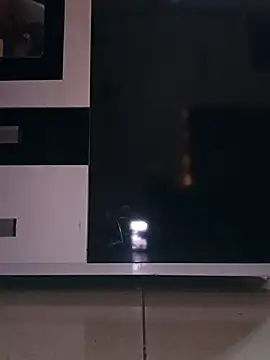 lust lovee online show from 4, 11, 2025