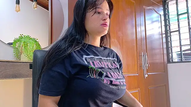 Jennifer Vega1 online show from 11, 2, 2026