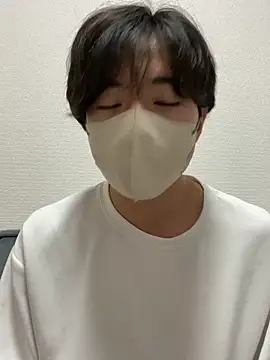 Yuma0718 online show from 19, 10, 2025