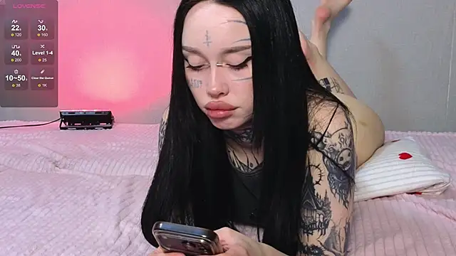 Snapshot of Somniyaa chatting on 30, 4, 2026 Somniyaa online show from 30, 4, 2026