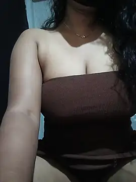 DiyaRoy49 online show from 7, 4, 2026