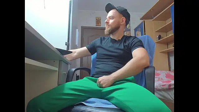 Snapshot of JaceBlaze chatting on 3, 10, 2025 JaceBlaze online show from 3, 10, 2025