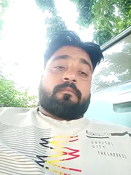 Raju fuckerr online show from 24, 10, 2025