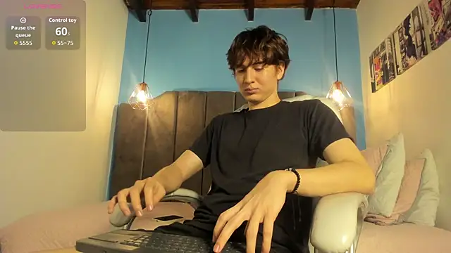 Oscar and dani online show from 11, 4, 2026