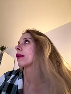 BabyAnais online show from 28, 10, 2025