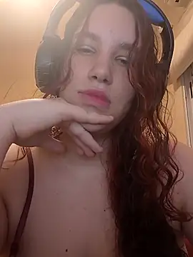 Snapshot of Mellhots2 chatting on 9, 4, 2026 Mellhots2 online show from 9, 4, 2026