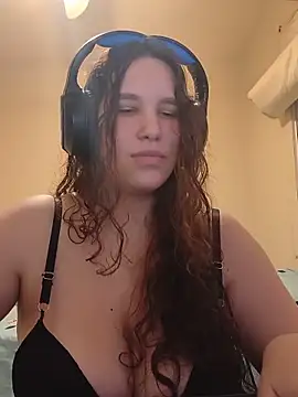 Snapshot of Mellhots2 chatting on 5, 6, 2026 Mellhots2 online show from 5, 6, 2026