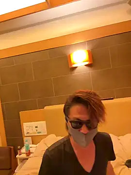 POMUPOMUPURIN2 online show from 10, 9, 2025