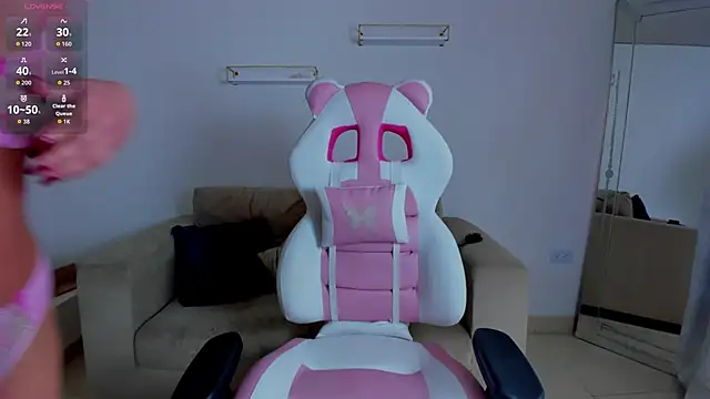 april smiith online show from 10, 3, 2026