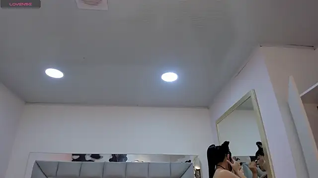 im Lorena online show from 10, 4, 2026