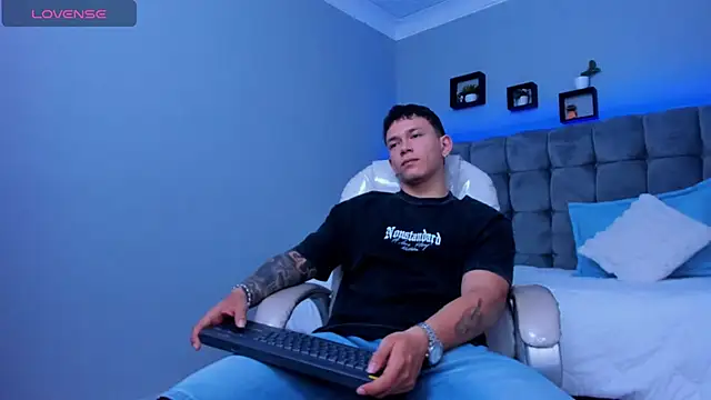 Thomas moon online show from 27, 11, 2025