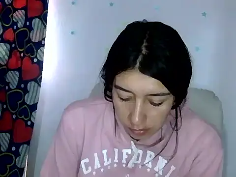 Madow Lu online show from 24, 11, 2025