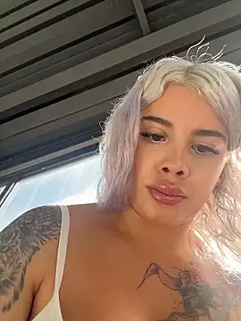 YouCandiSumisa online show from 18, 4, 2026