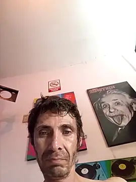 Snapshot of githot chatting on 4, 10, 2025 githot online show from 4, 10, 2025