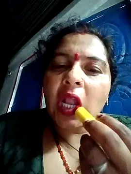 Snapshot of Hot_komal1 chatting on 12, 5, 2026 Hot komal1 online show from 12, 5, 2026
