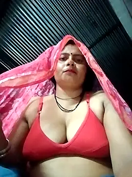 Snapshot of Hot_komal1 chatting on 25, 5, 2026 Hot komal1 online show from 25, 5, 2026
