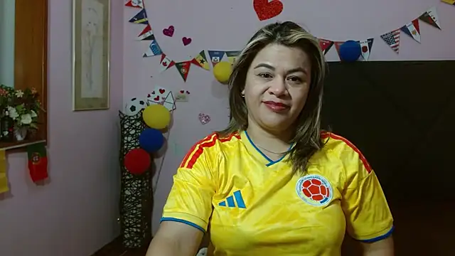 Snapshot of pamela_echeverria chatting on 27, 6, 2026 pamela echeverria online show from 27, 6, 2026