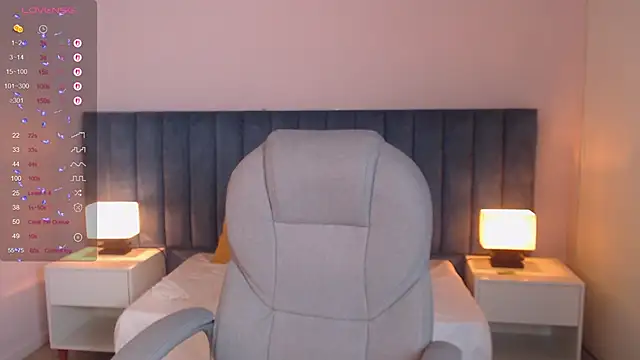 Snapshot of gemmalewis_ chatting on 19, 9, 2025 gemmalewis online show from 19, 9, 2025