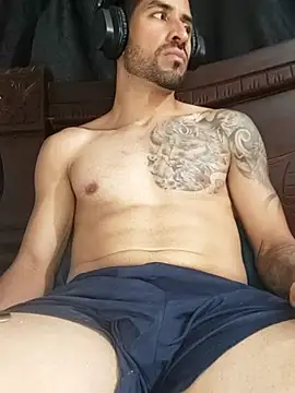 Alexsexygamer online show from 5, 4, 2026