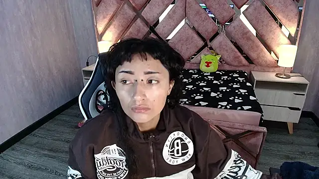 Babyyrasta666 online show from 8, 1, 2026