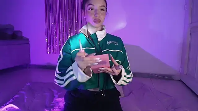 Alina Lee t online show from 2, 10, 2025