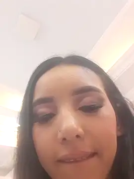 GabyGrifin online show from 11, 9, 2025