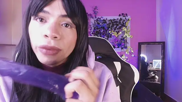 Katy bratz  online show from 27, 10, 2025