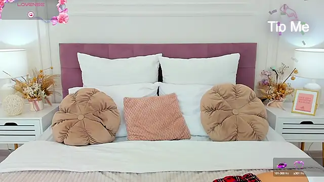 ToriSonn online show from 14, 10, 2025