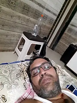 Hot-boy077 online show from 16, 3, 2026