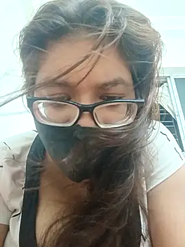 Snapshot of Elie_couple143 chatting on 12, 9, 2025 Elie couple143 online show from 12, 9, 2025