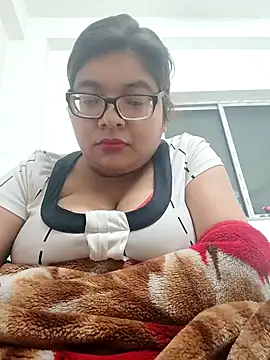 Elie couple143 online show from 7, 1, 2026